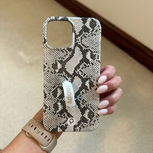 Loopy iPhone 12 Pro Max case